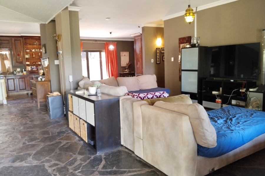 4 Bedroom Property for Sale in Broederstroom North West